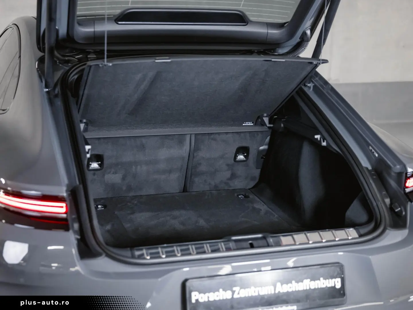 PORSCHE Panamera GTS Panoramadach Sport Chrono