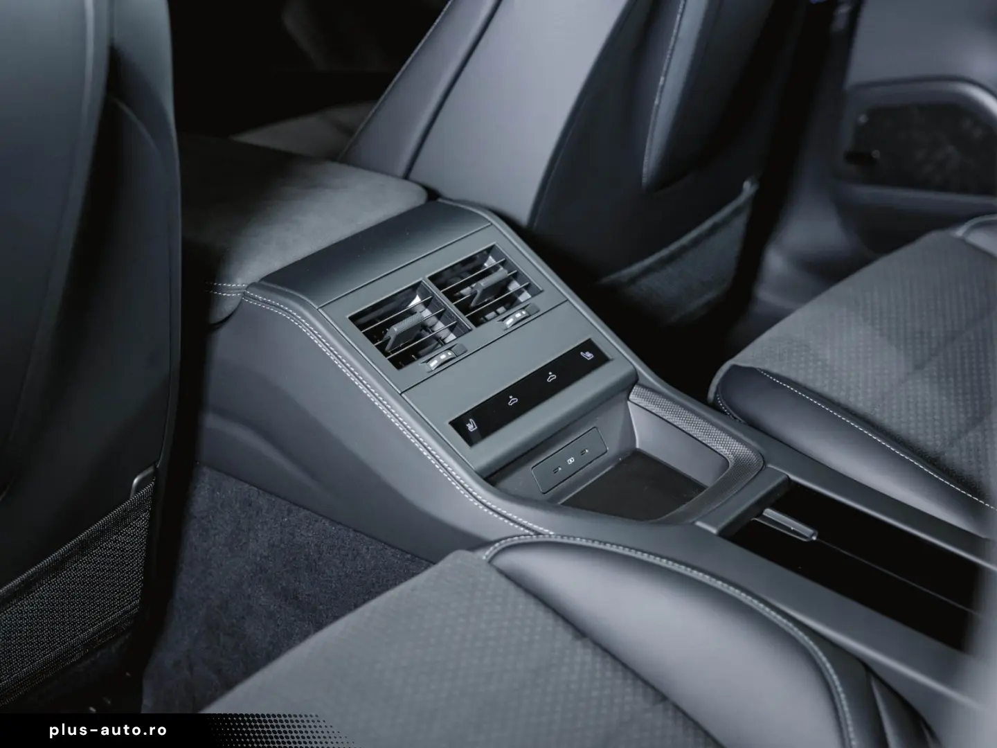 PORSCHE Panamera GTS Panoramadach Sport Chrono