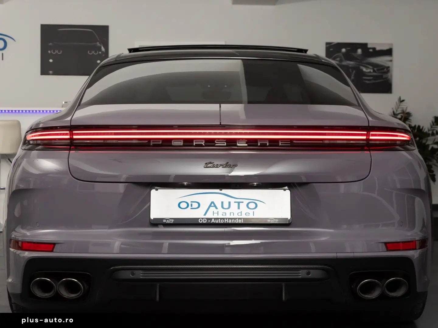 PORSCHE Panamera Turbo E-Hybrid SportDesign