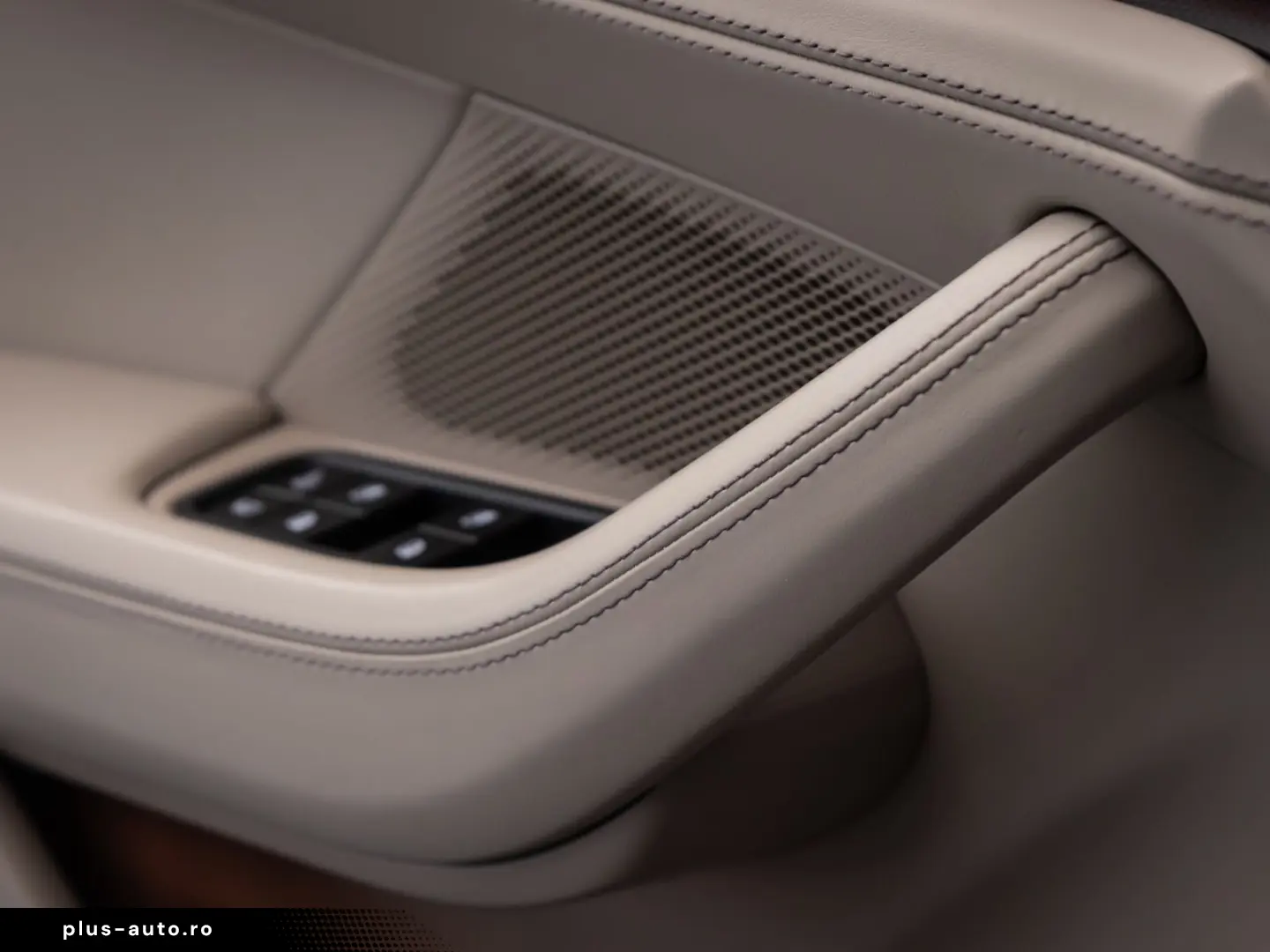 PORSCHE Panamera Turbo E-Hybrid SportDesign