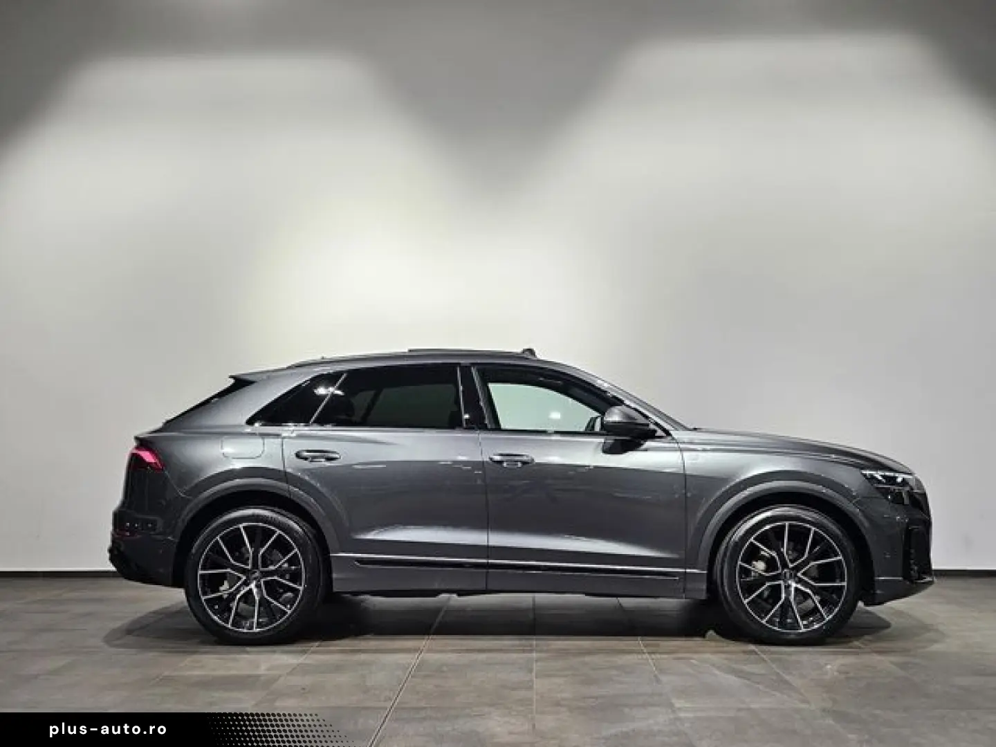 AUDI Q8 50 TDI S Line Black Pano Matrix Softc.Hud 22