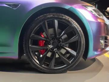 Tesla Model S P100D Performance