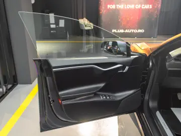 Tesla Model S P100D Performance