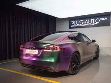 Tesla Model S P100D Performance