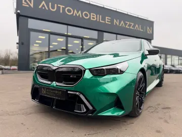 BMW M5 LIM CARBON ACC B&W 727PS