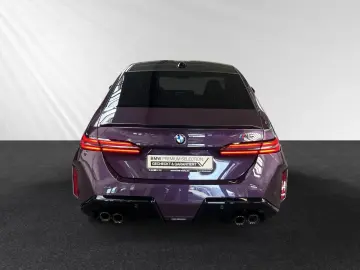 BMW M5 Limousine  Daytonaviolett  MDriver'sPackage B