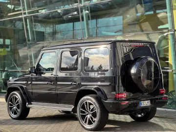 MERCEDES-BENZ G 450d AMG Multibeam Night 360 Massage Standhz