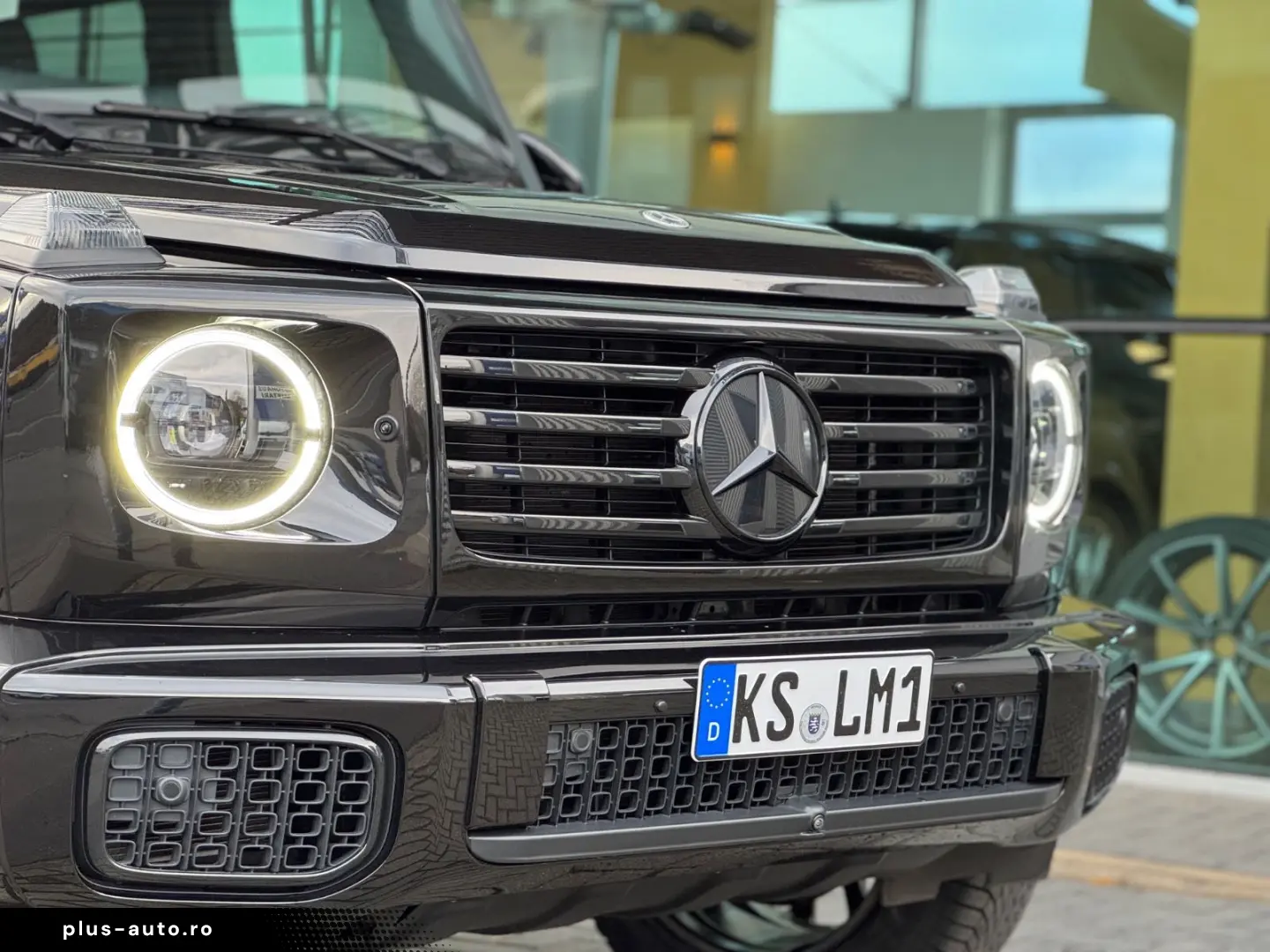 MERCEDES-BENZ G 450d AMG Multibeam Night 360 Massage Standhz
