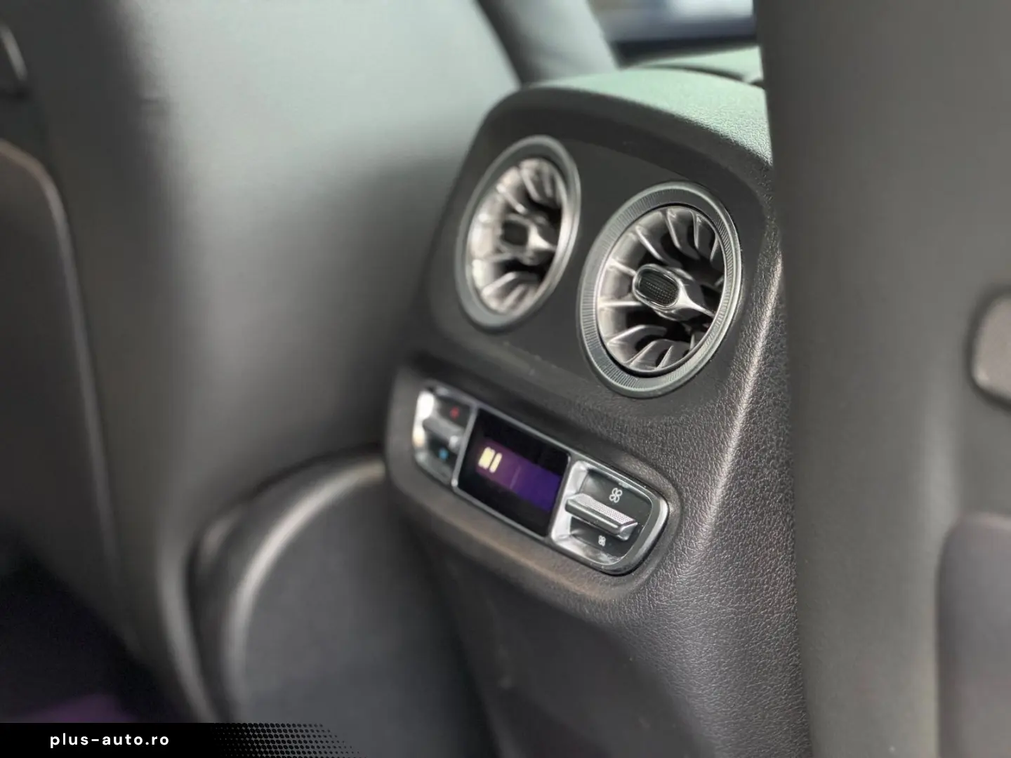 MERCEDES-BENZ G 450d AMG Multibeam Night 360 Massage Standhz