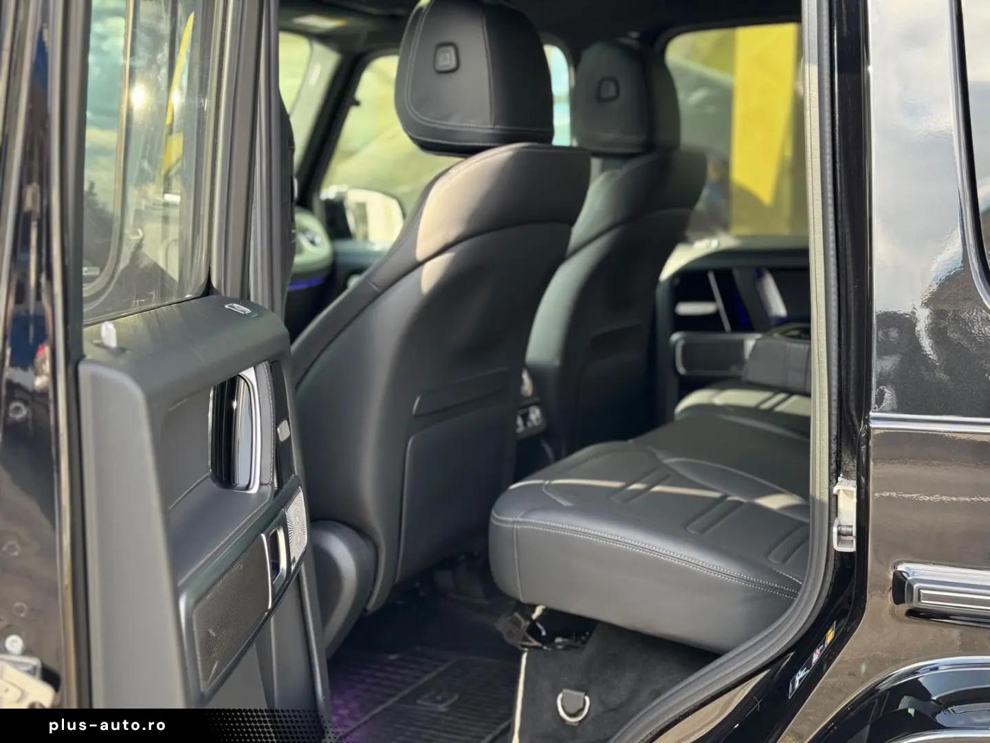 MERCEDES-BENZ G 450d AMG Multibeam Night 360 Massage Standhz