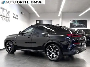 BMW X6 xDrive30d M-SPORT PANO SITZLÜFT ACC 360  AHK