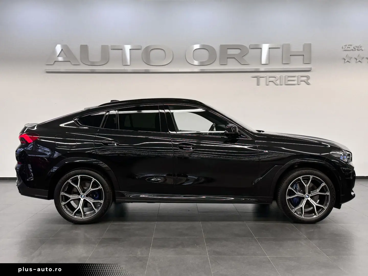 BMW X6 xDrive30d M-SPORT PANO SITZLÜFT ACC 360  AHK