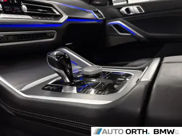 BMW X6 xDrive30d M-SPORT PANO SITZLÜFT ACC 360  AHK