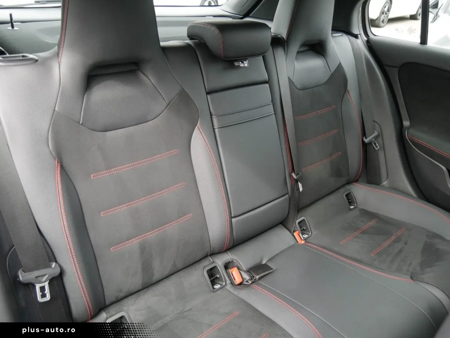 MERCEDES-BENZ A 200 d AMG