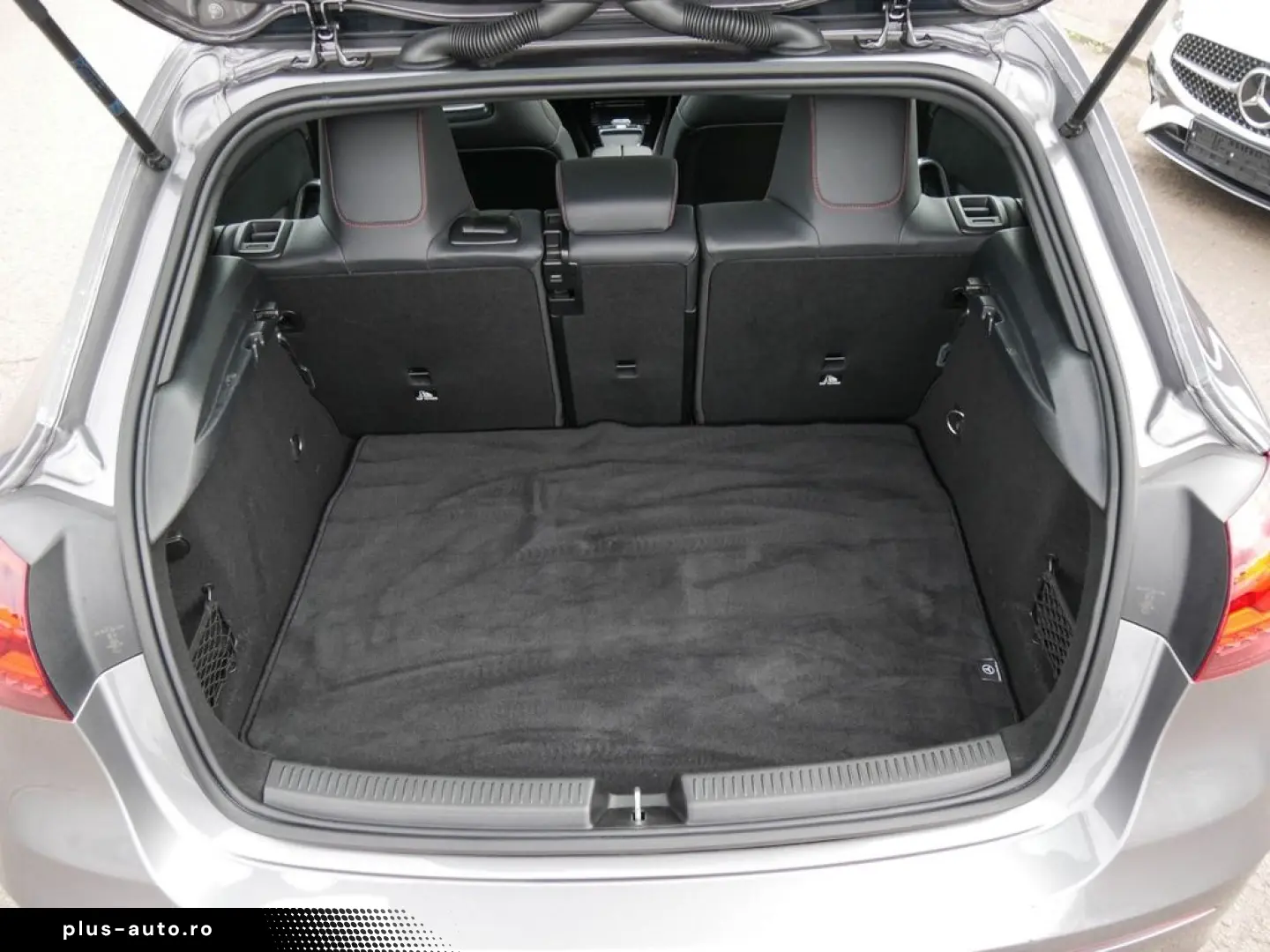 MERCEDES-BENZ A 200 d AMG