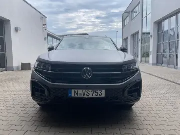 VW Touareg 4Motion R-Line Pano 5 Jahre Garantie