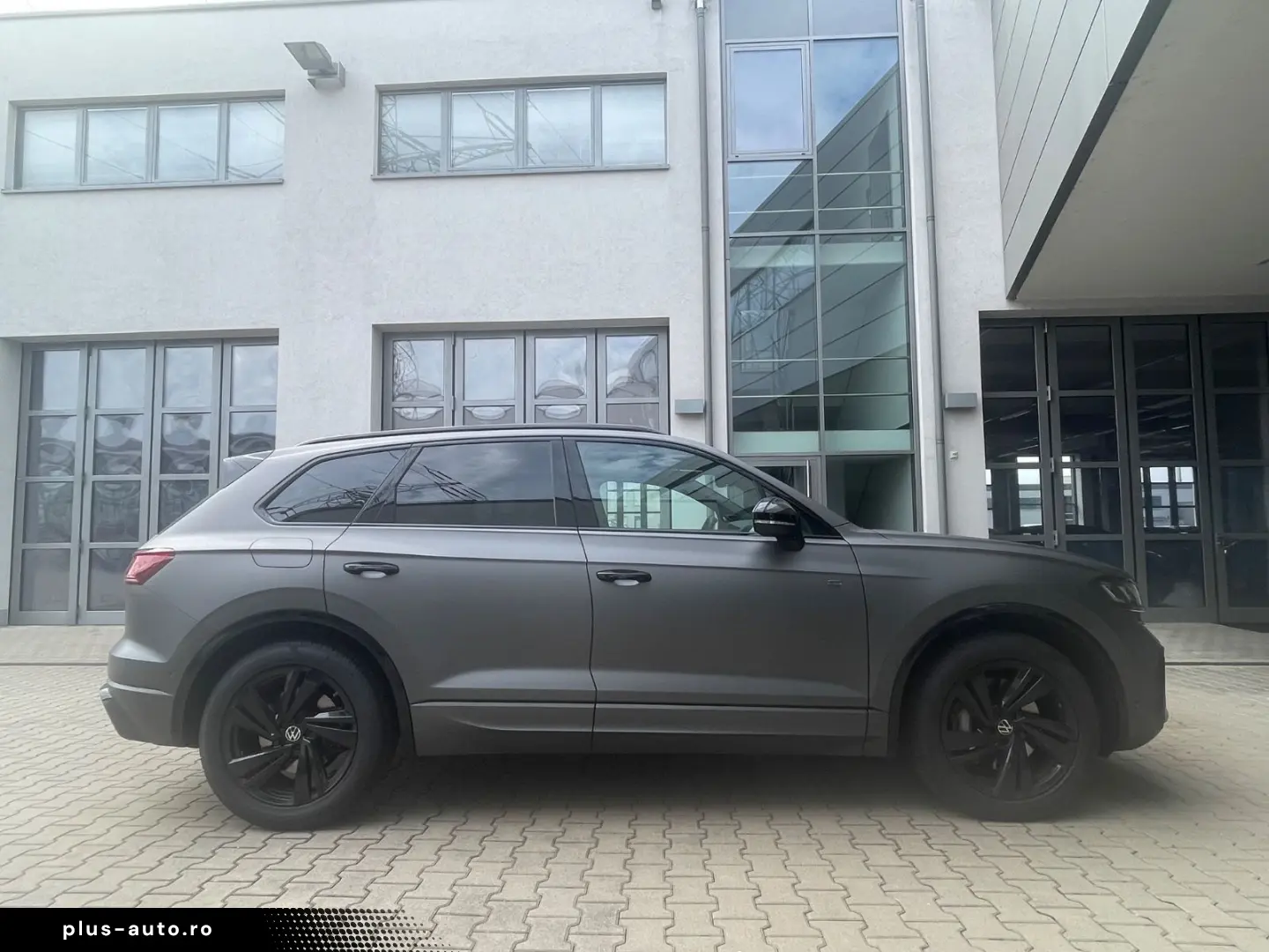 VW Touareg 4Motion R-Line Pano 5 Jahre Garantie