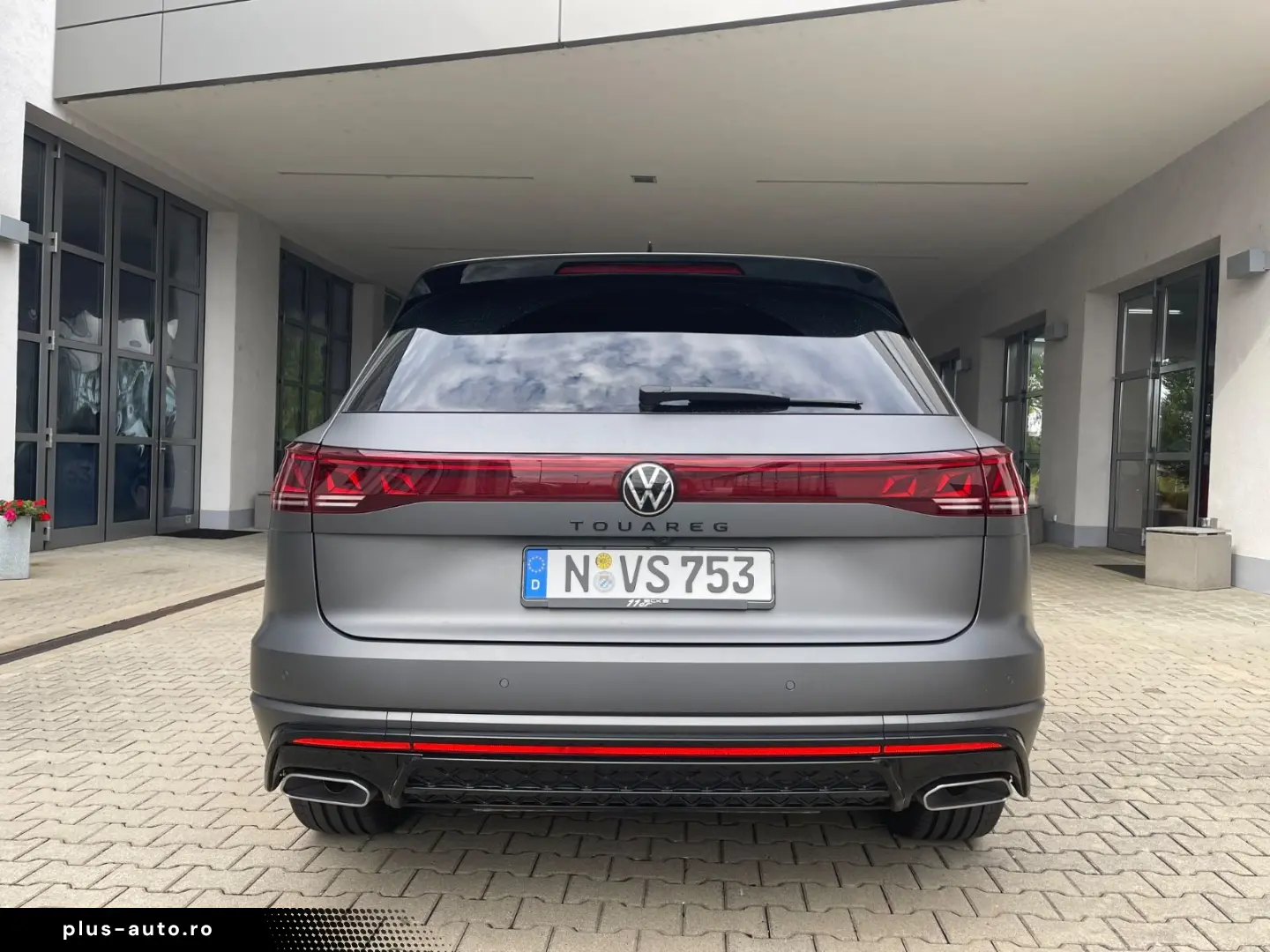 VW Touareg 4Motion R-Line Pano 5 Jahre Garantie
