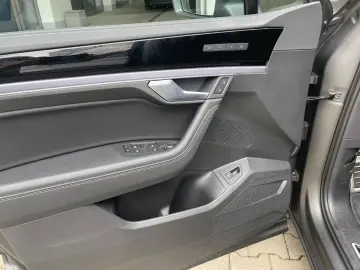 VW Touareg 4Motion R-Line Pano 5 Jahre Garantie