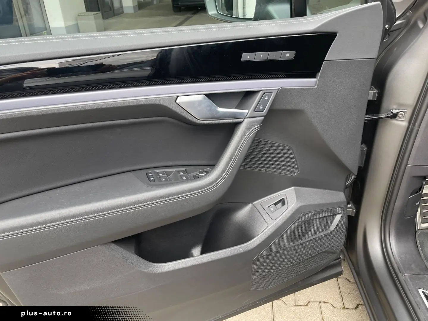 VW Touareg 4Motion R-Line Pano 5 Jahre Garantie