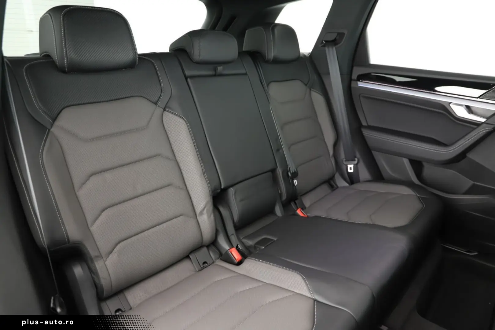 VW Touareg 3.0 TDI 4M Tip. R-Line Trailer Assist Hu