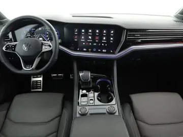 VW Touareg 3.0 TDI 4M Tip. R-Line Trailer Assist Hu