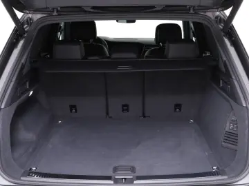 VW Touareg 3.0 TDI 4M Tip. R-Line Trailer Assist Hu