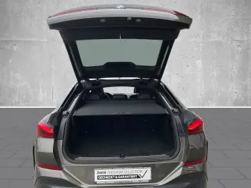 BMW X6 xDrive 40d M Sportpaket AHK HUD Pano Luftfede
