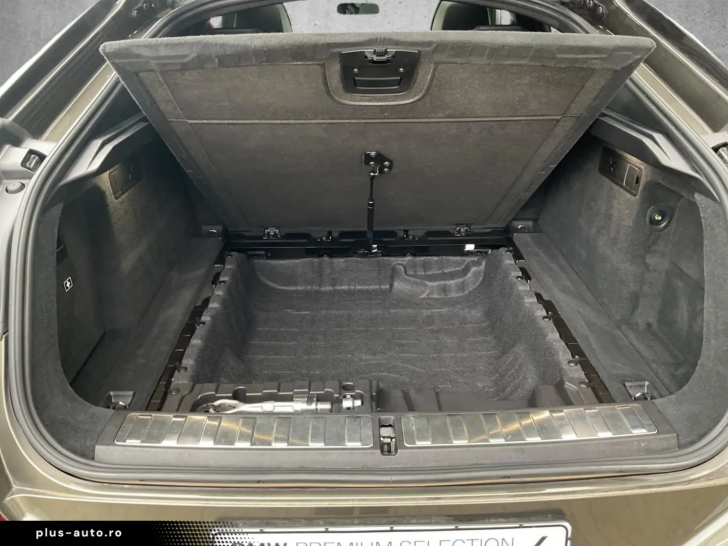 BMW X6 xDrive 40d M Sportpaket AHK HUD Pano Luftfede