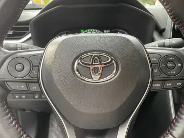 TOYOTA RAV 4 Plug-in-Hybrid