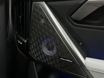 BMW M5 Limousine DA Prof PA Prof Pano B&W HuD Lhz