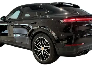 PORSCHE Coupe E-Hybrid AHK 21  BOSE PANO