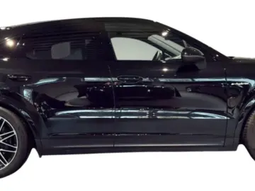 PORSCHE Coupe E-Hybrid AHK 21  BOSE PANO