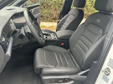 VW Touareg 3.0 4Motion R-Line K-Go 21 HuD Voll