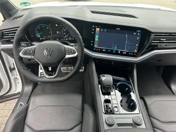 VW Touareg 3.0 4Motion R-Line K-Go 21 HuD Voll