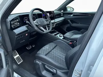 VW Tiguan R-Line 1.5 eTSI 7-DSG LED BLACK STYLE NAV