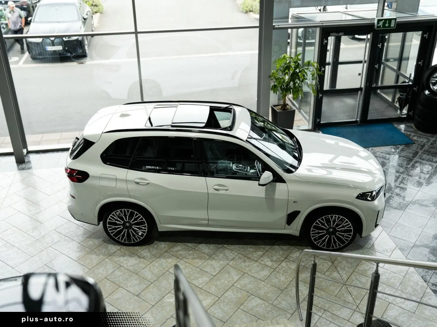 BMW X5 xDrive30d M SPORT PRO 7.Sitze 22LM AHK 2-Achs