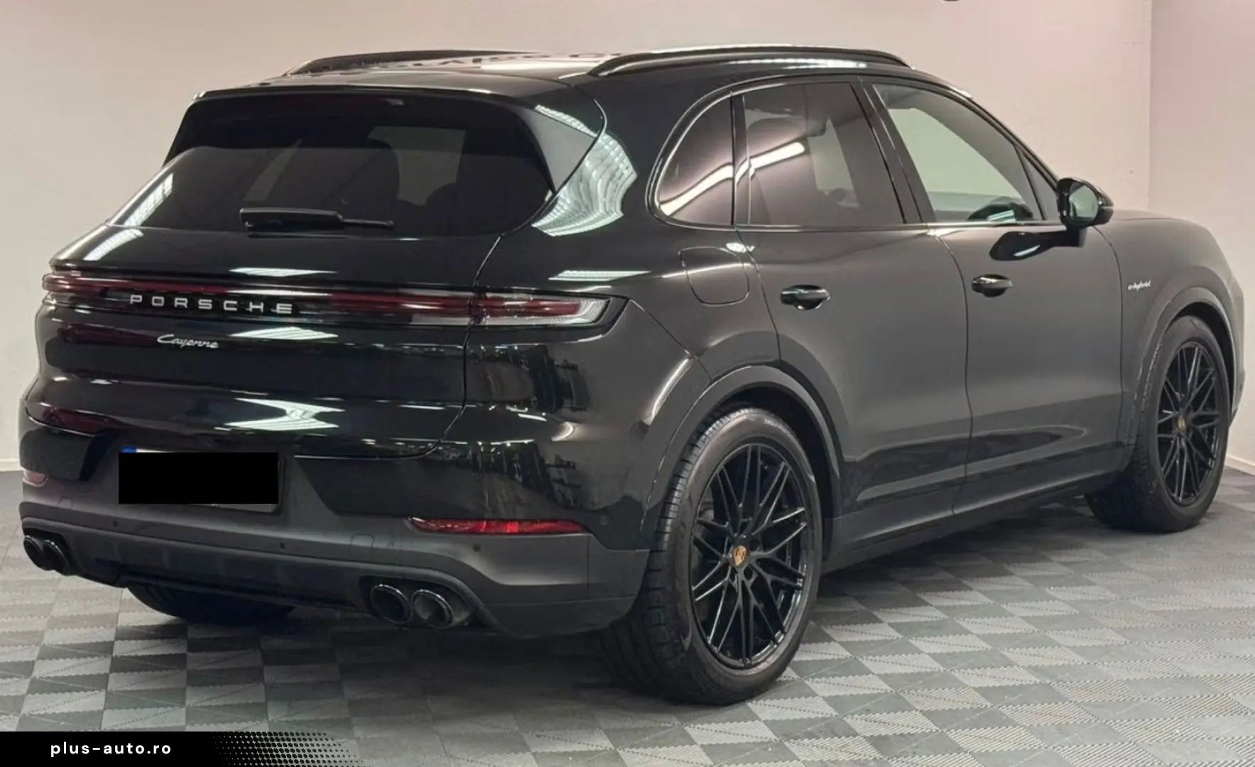 PORSCHE Cayenne E-Hybrid