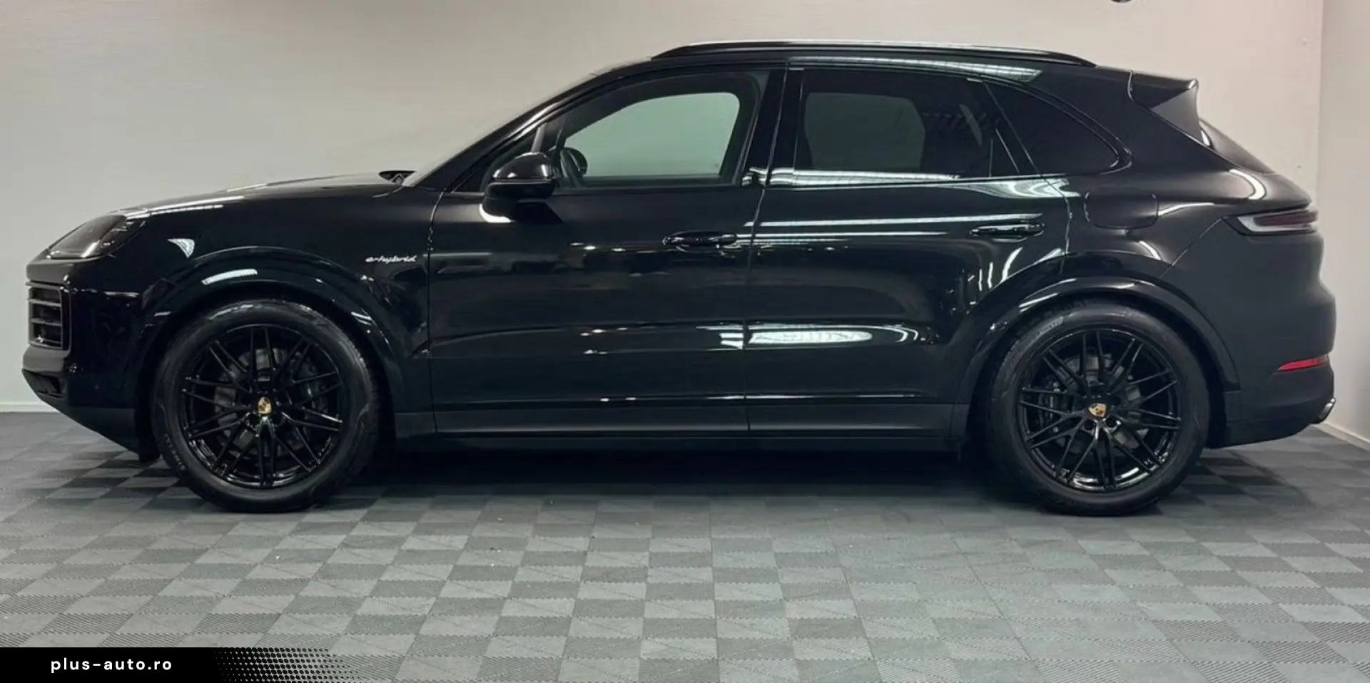 PORSCHE Cayenne E-Hybrid