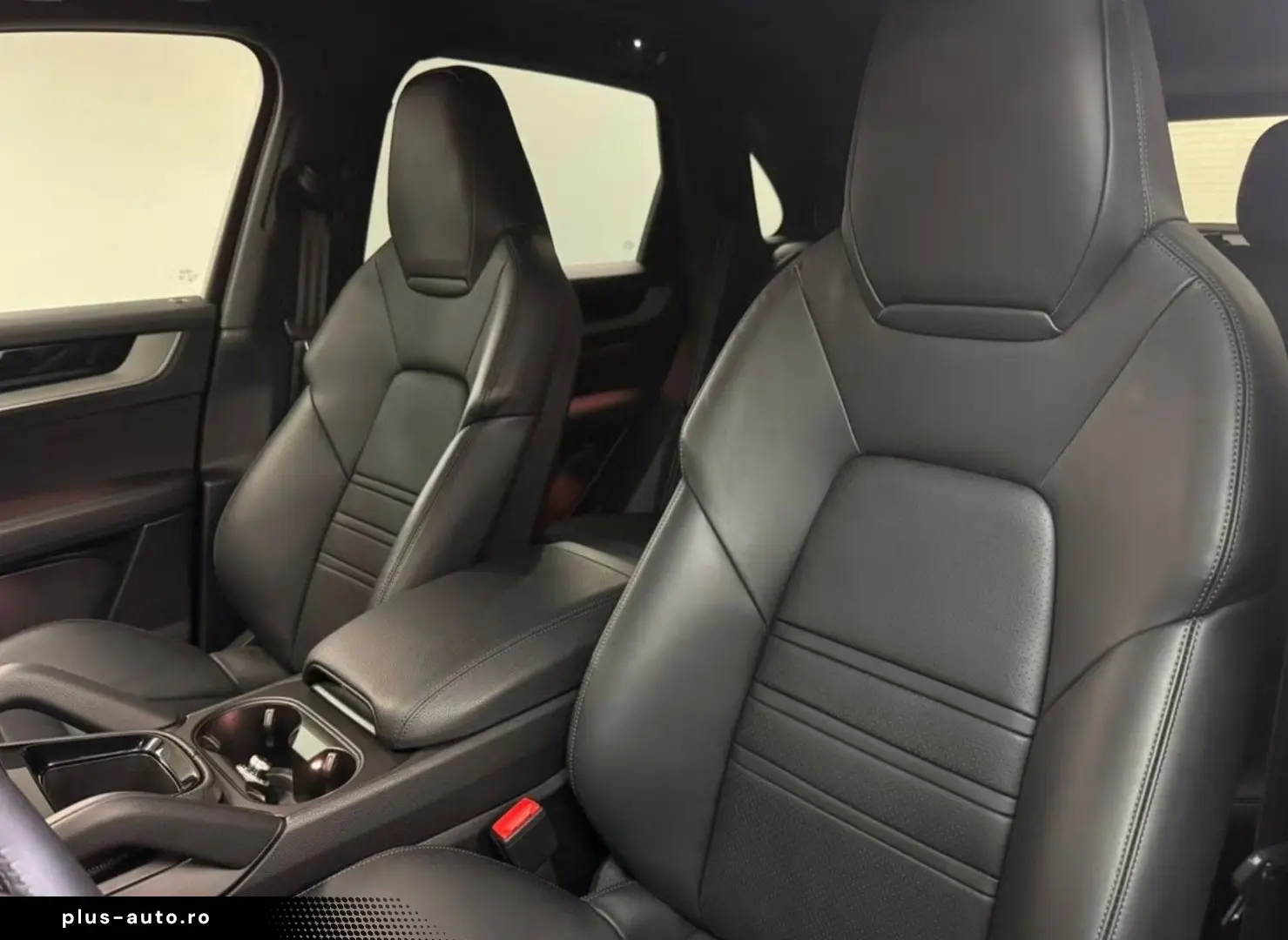 PORSCHE Cayenne E-Hybrid