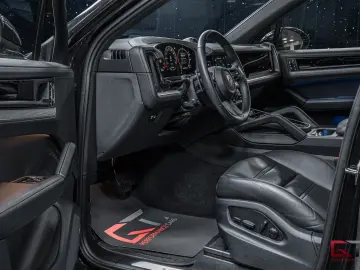 PORSCHE Cayenne E-Hyb FACELIFT 21  SportDesign Pano HD
