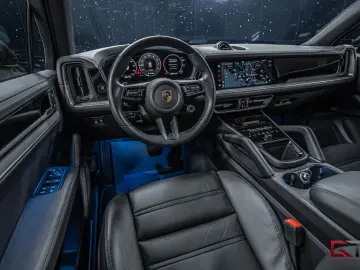 PORSCHE Cayenne E-Hyb FACELIFT 21  SportDesign Pano HD