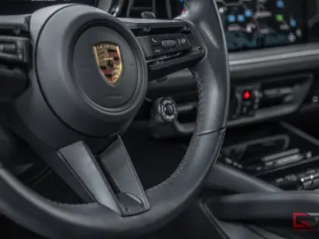 PORSCHE Cayenne E-Hyb FACELIFT 21  SportDesign Pano HD