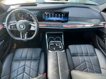BMW 740d xDrive M-Sport