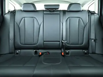 BMW X4 xDrive20i MH Laser ACC Standhzg el.Sitze NAV