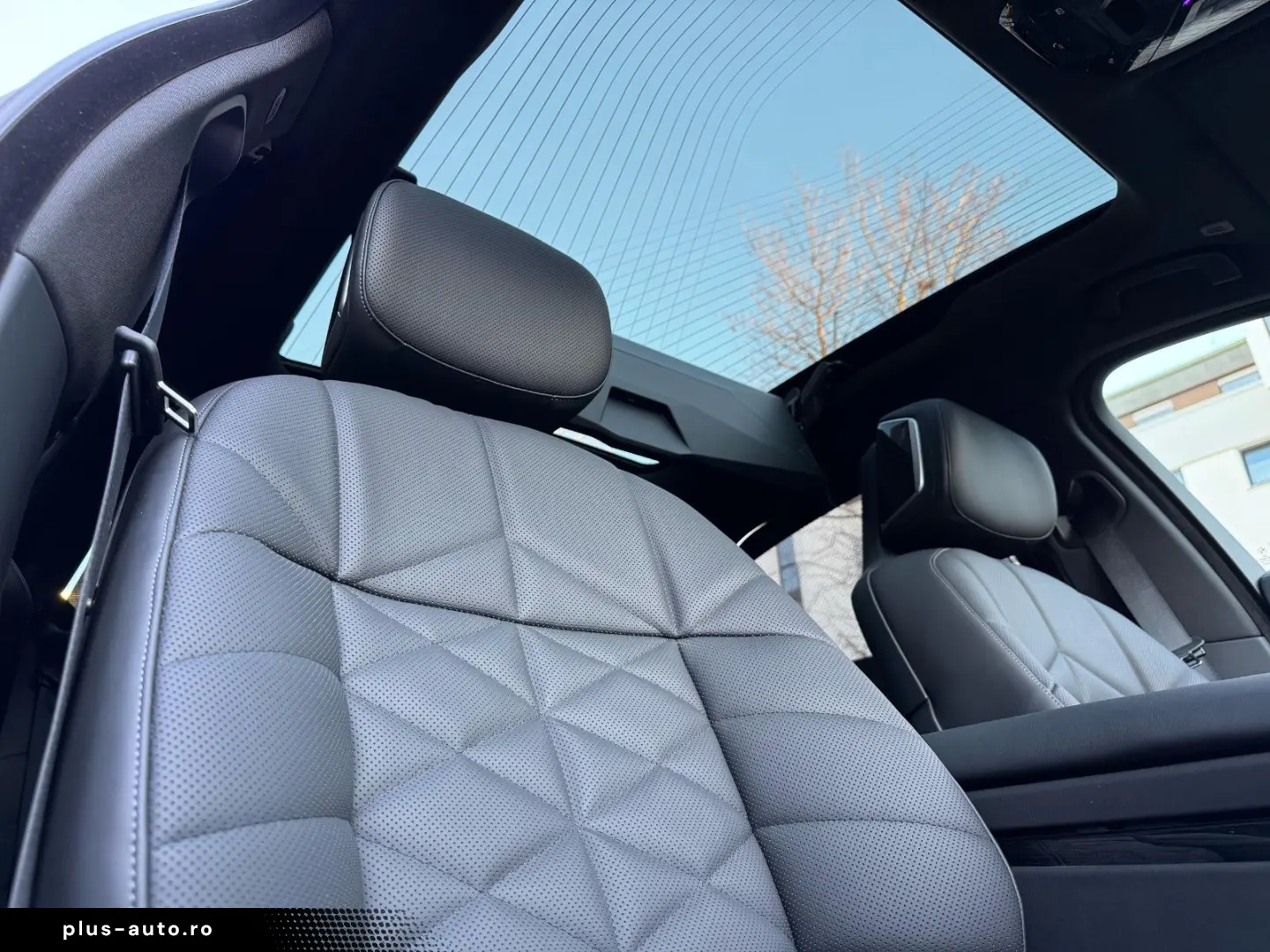 BMW 740d xD M-Sport SkyLounge TV SoftClos B&W 21Zoll