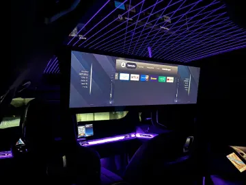 BMW 740d xD M-Sport SkyLounge TV SoftClos B&W 21Zoll