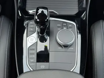 BMW X4 xDrive 20d LED 360Kamera ACC Leder 18Zoll