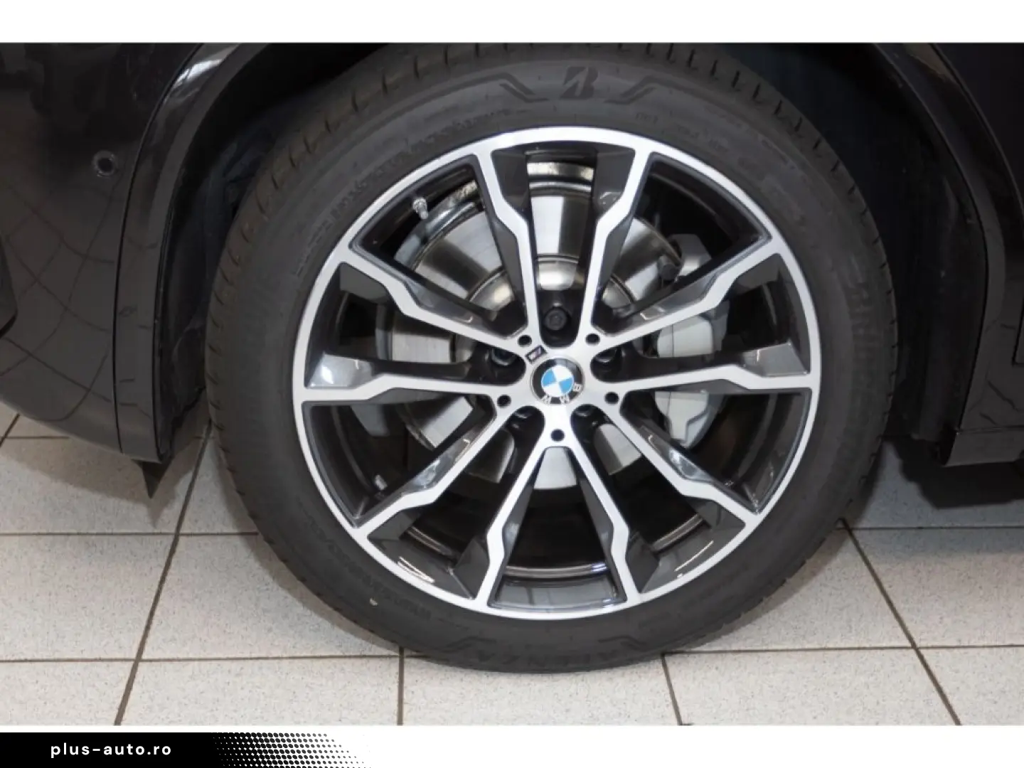 BMW X4 xDrive30dMSport AHK Panorama HUD Leder StandH