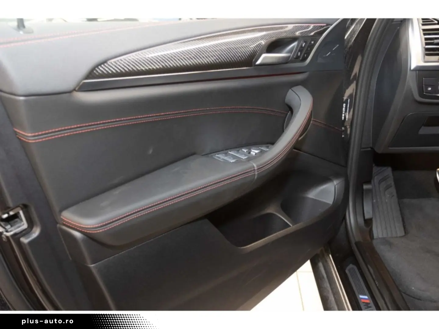 BMW X4 xDrive30dMSport AHK Panorama HUD Leder StandH